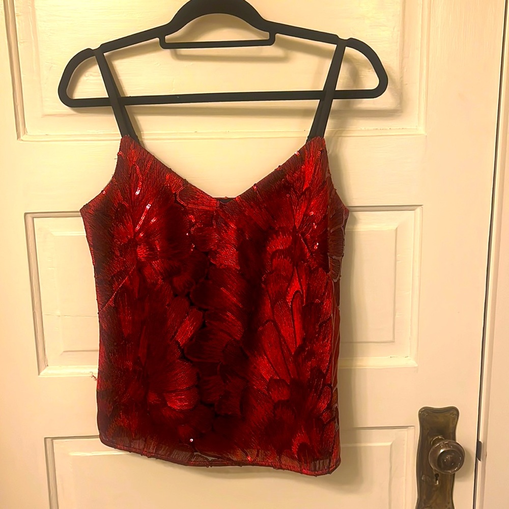 WHBM top